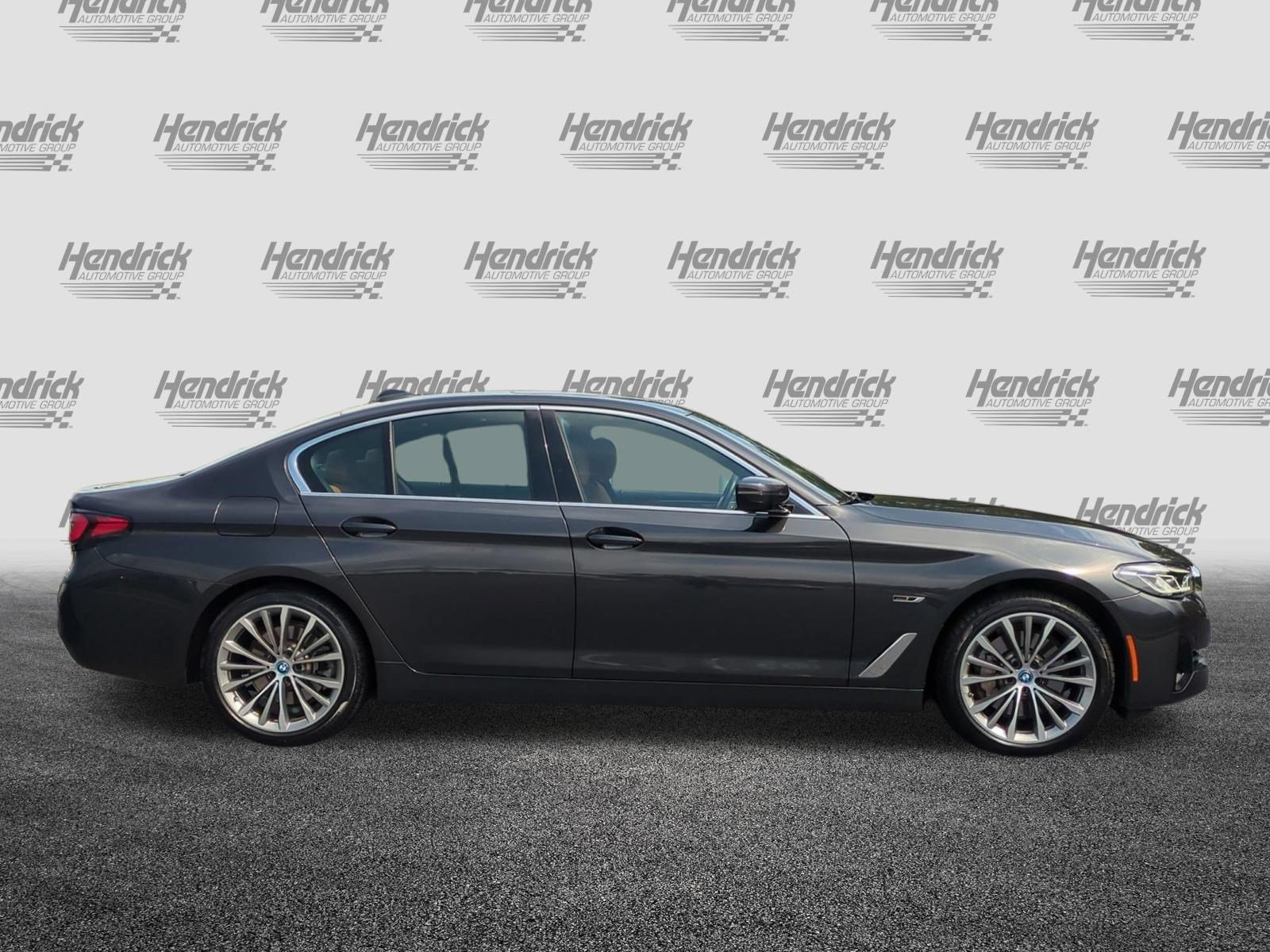 Certified 2023 BMW 530e xDrive w/ Executive Package AWD/4WD image 11