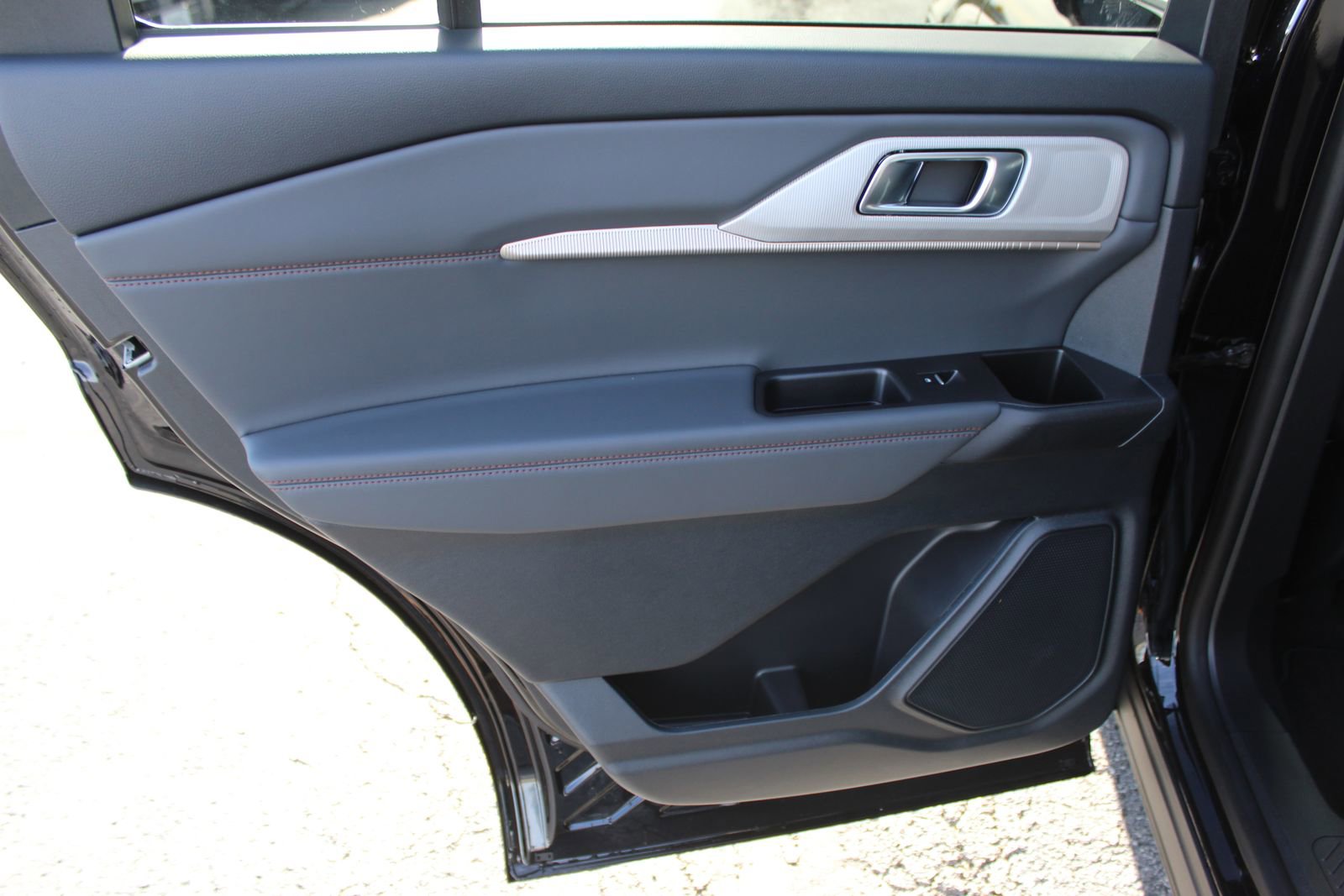 New 2026 Ford Explorer Active image 17