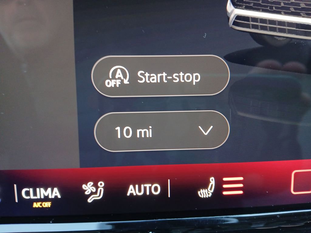 New 2026 Volkswagen Tiguan SE R-Line image 16