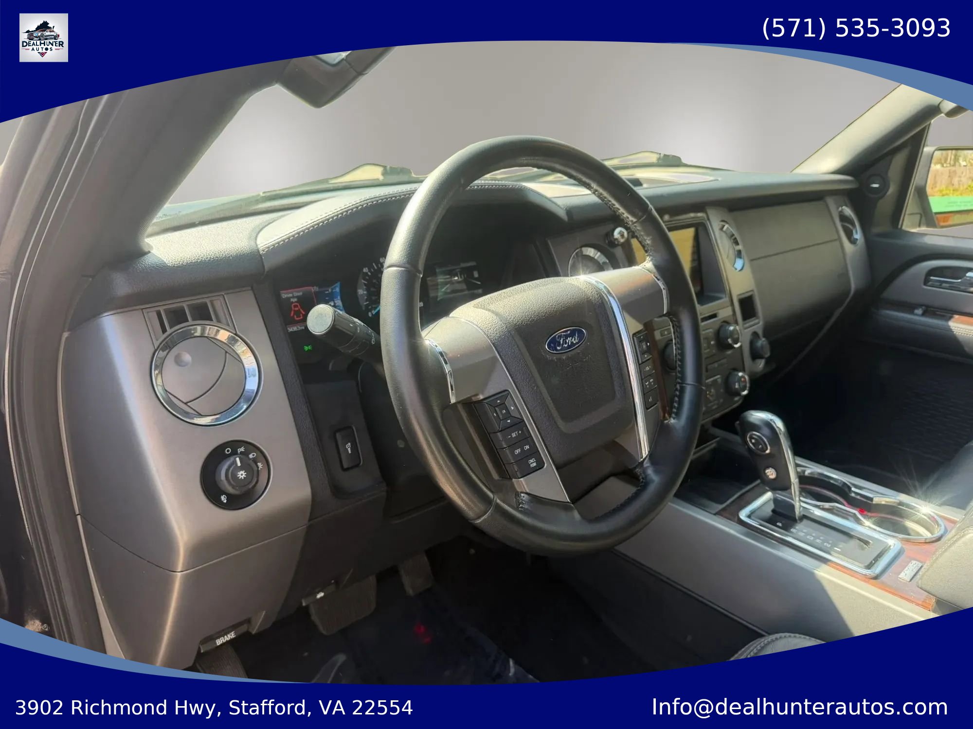 Used 2015 Ford Expedition Platinum AWD/4WD image 27