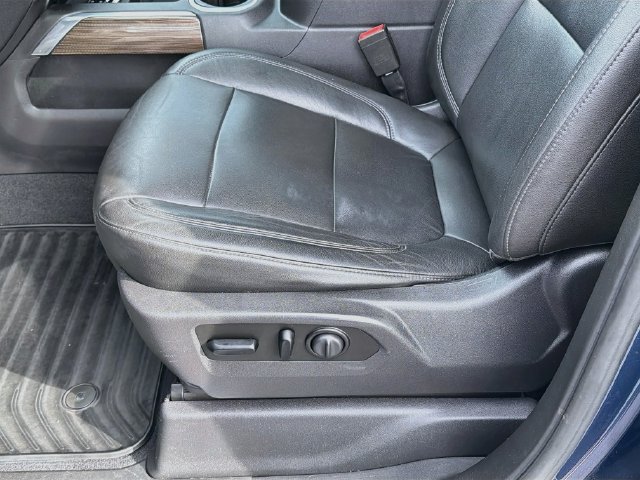 Used 2019 Chevrolet Silverado 1500 RST w/ All-Star Edition AWD/4WD image 18