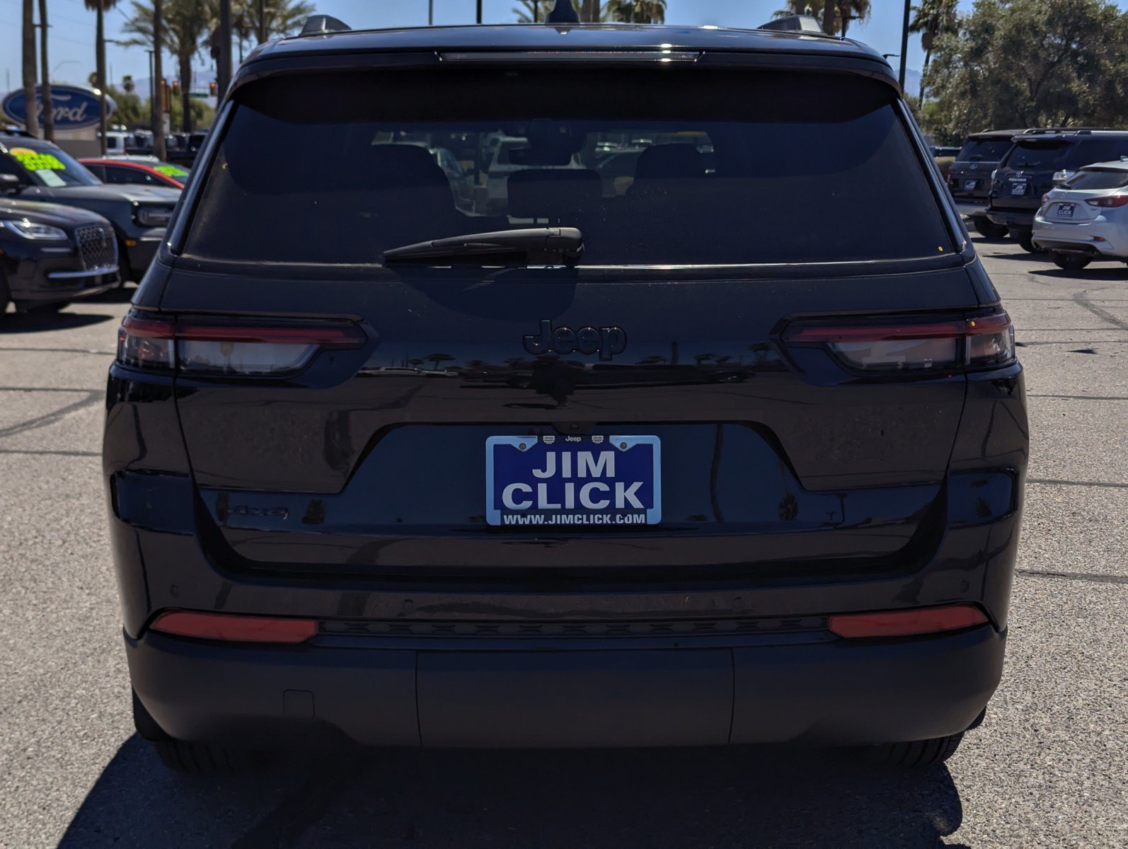 Used 2025 Jeep Grand Cherokee L Altitude AWD/4WD image 3