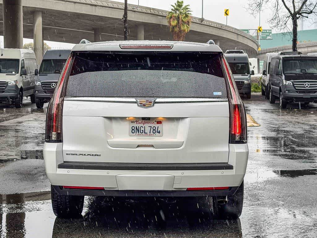 Used 2020 Cadillac Escalade ESV Platinum RWD image 6