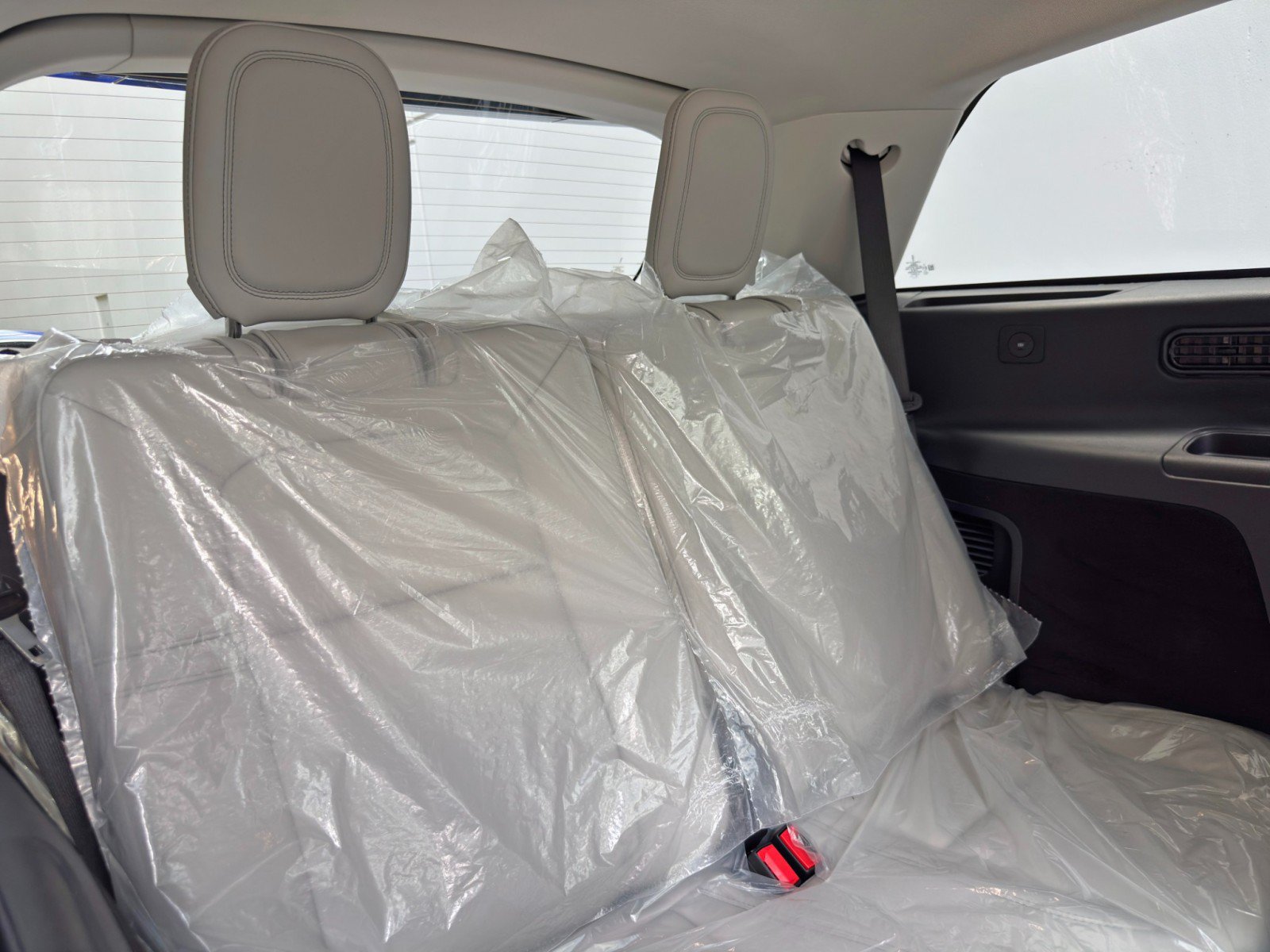 Used 2026 Lincoln Aviator AWD image 41