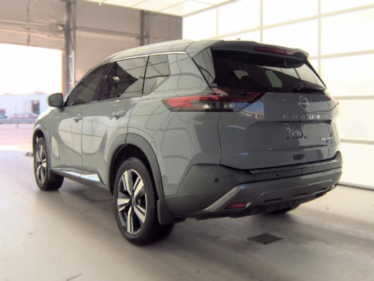 Used 2023 Nissan Rogue SL w/ SL Premium Package AWD/4WD image 2
