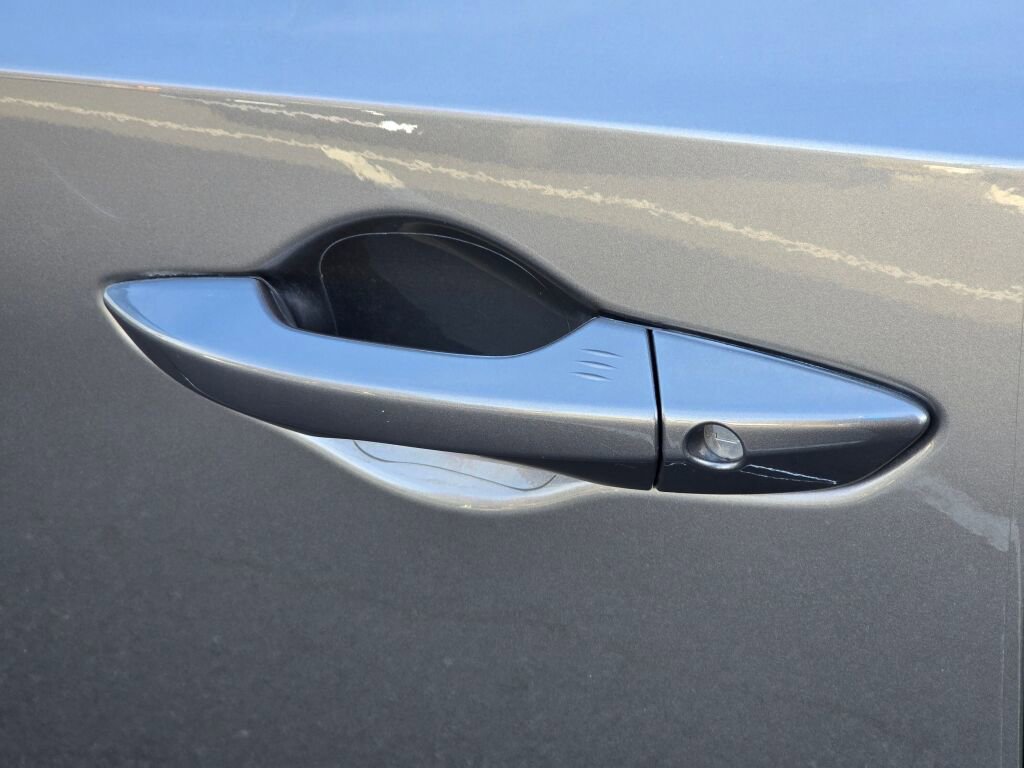 Used 2022 Acura MDX SH-AWD w/ Technology Package image 10