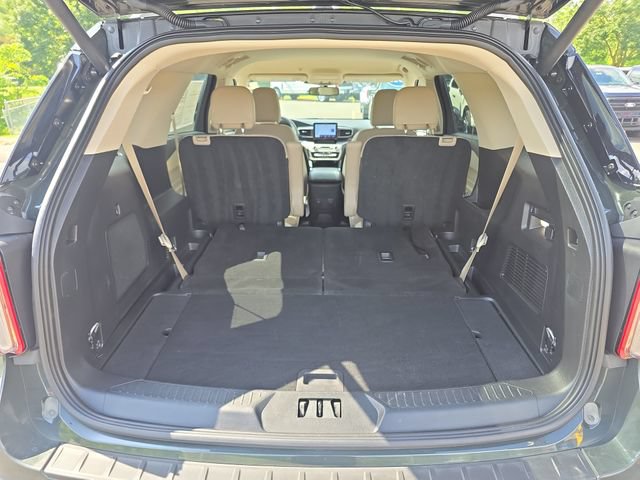 Certified 2023 Ford Explorer XLT w/ Equipment Group 202A AWD/4WD image 12