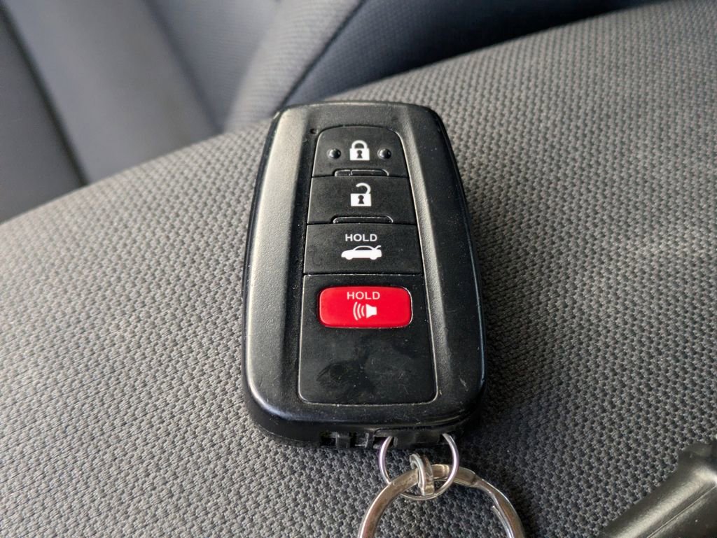 Used 2020 Toyota Corolla LE w/ LE Premium Package image 40