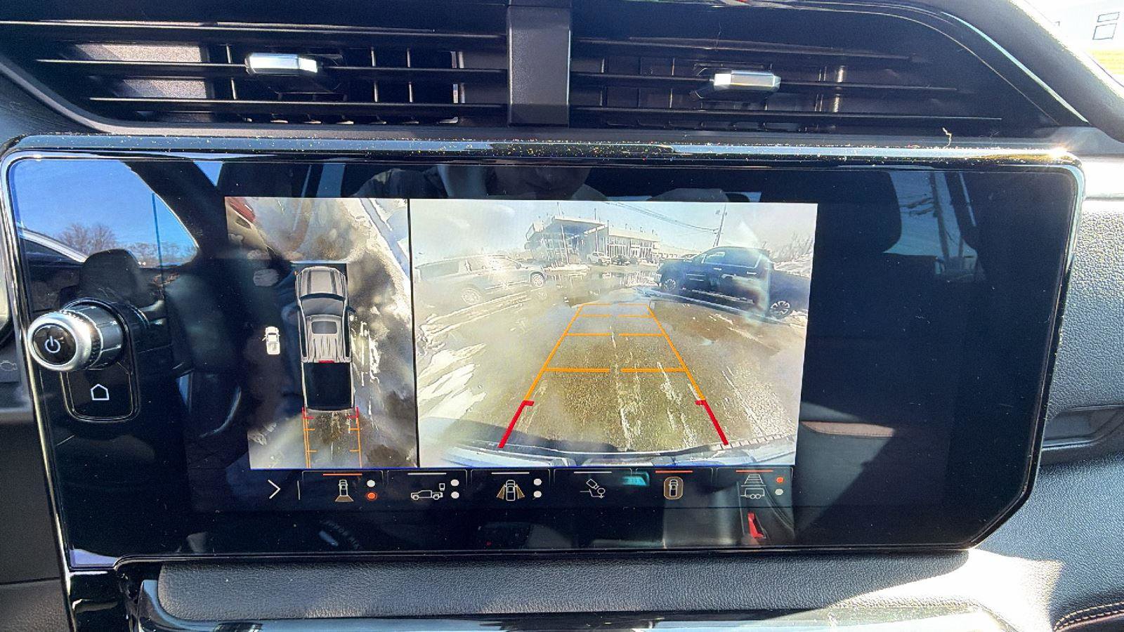 Certified 2025 GMC Sierra 1500 AT4 w/ Technology Package image 13