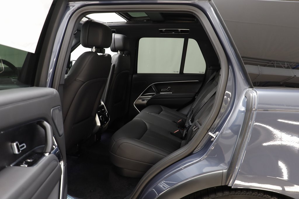 New 2025 Land Rover Range Rover SE image 16