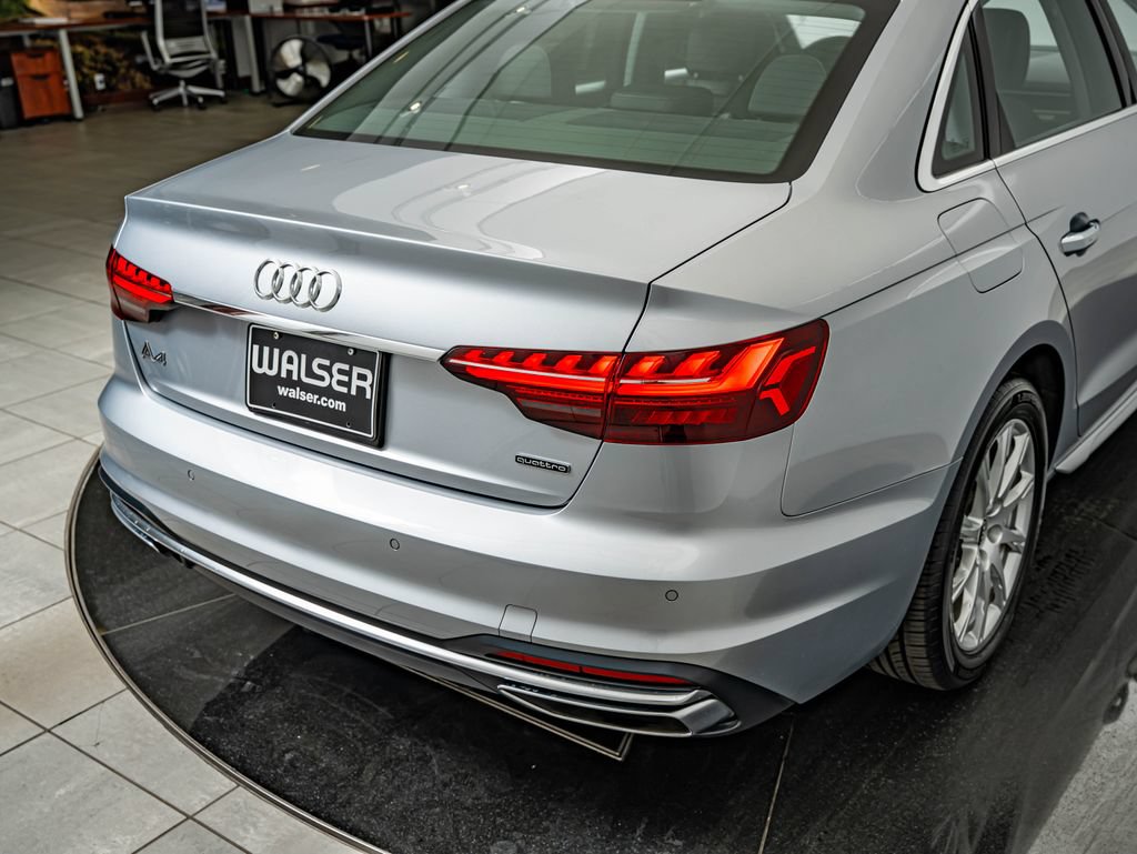 Used 2022 Audi A4 2.0T Premium w/ Convenience Package AWD/4WD image 16