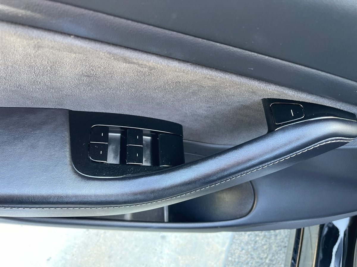 Used 2019 Tesla Model 3 Long Range AWD/4WD image 16