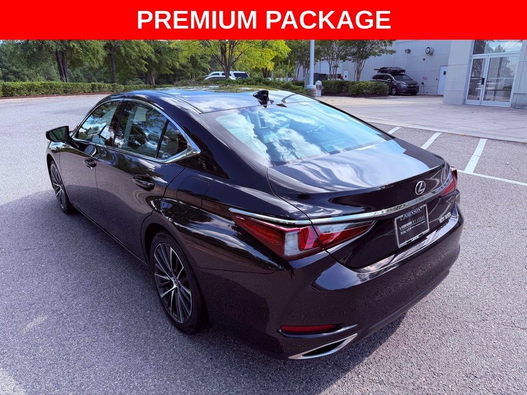 Used 2025 Lexus ES 350 w/ Premium Package FWD image 5