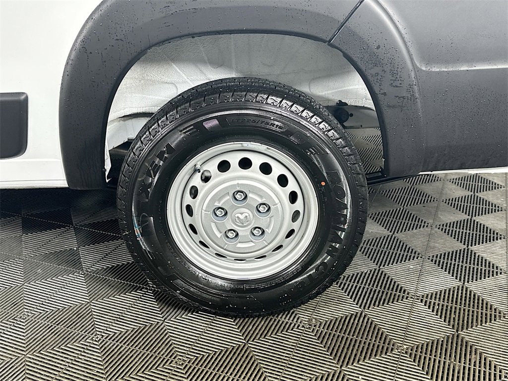 New 2026 RAM ProMaster 2500 w/ Convenience Group image 17