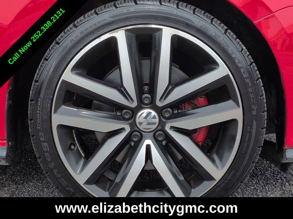 Used 2018 Volkswagen Jetta GLI FWD image 11