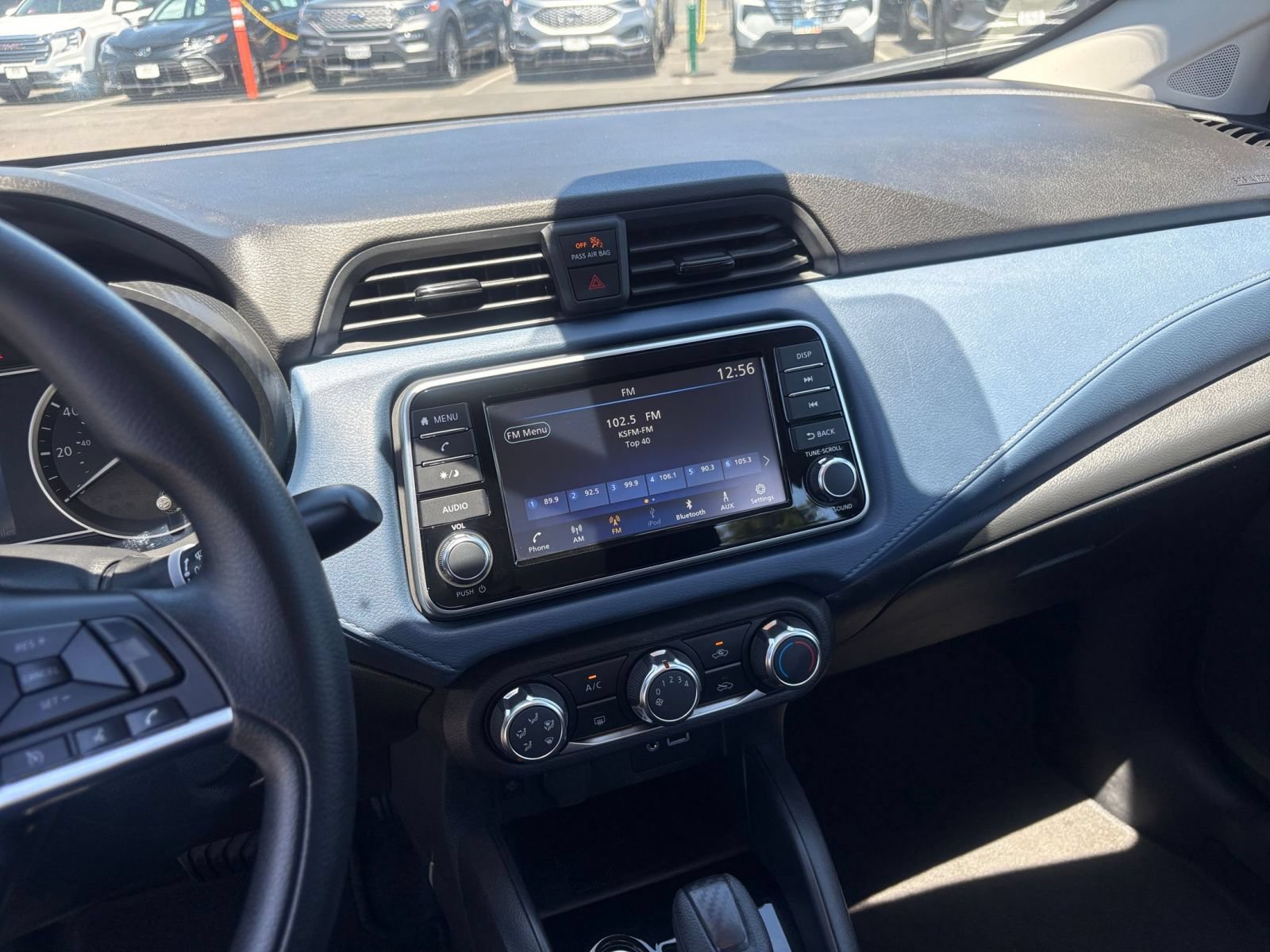 Used 2025 Nissan Versa SV FWD image 17