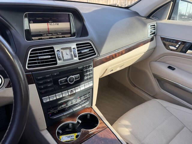 Used 2014 Mercedes-Benz E 550 Coupe image 35