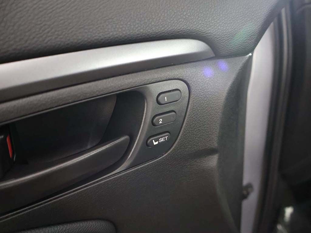 Used 2023 Honda Passport EX-L image 42