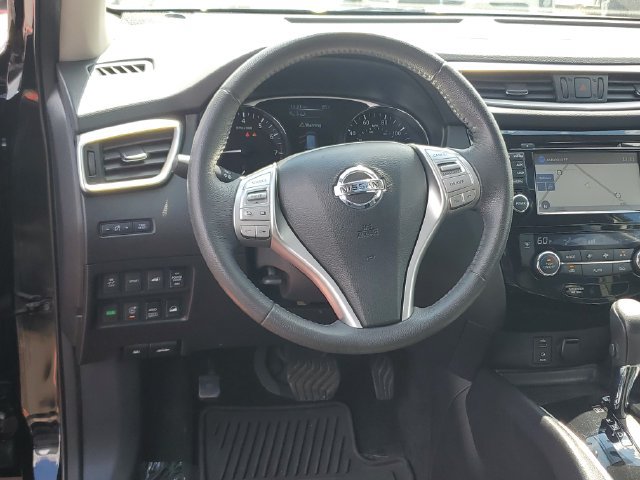 Used 2015 Nissan Rogue SL w/ SL Premium Package AWD/4WD image 12