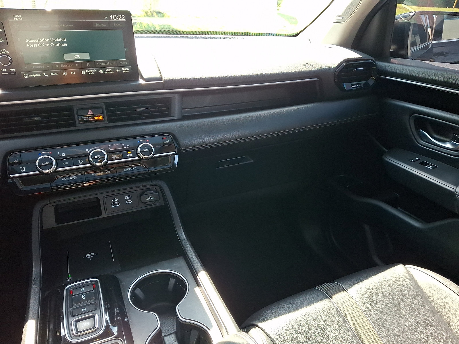 Certified 2025 Honda Pilot Touring image 16