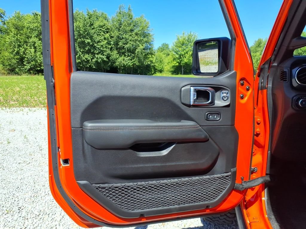 Used 2023 Jeep Wrangler Unlimited Rubicon 392 w/ Trailer Tow Package AWD/4WD image 23