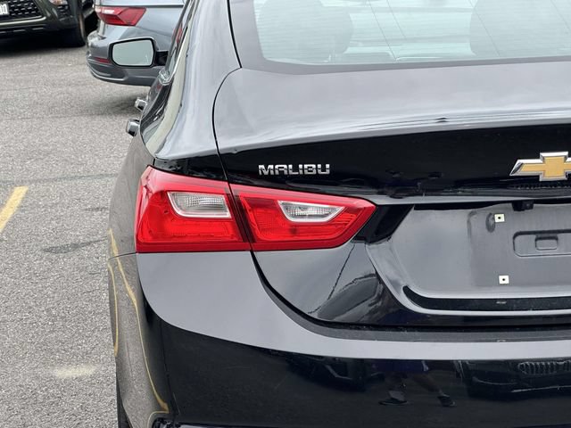 Used 2023 Chevrolet Malibu LT FWD image 12