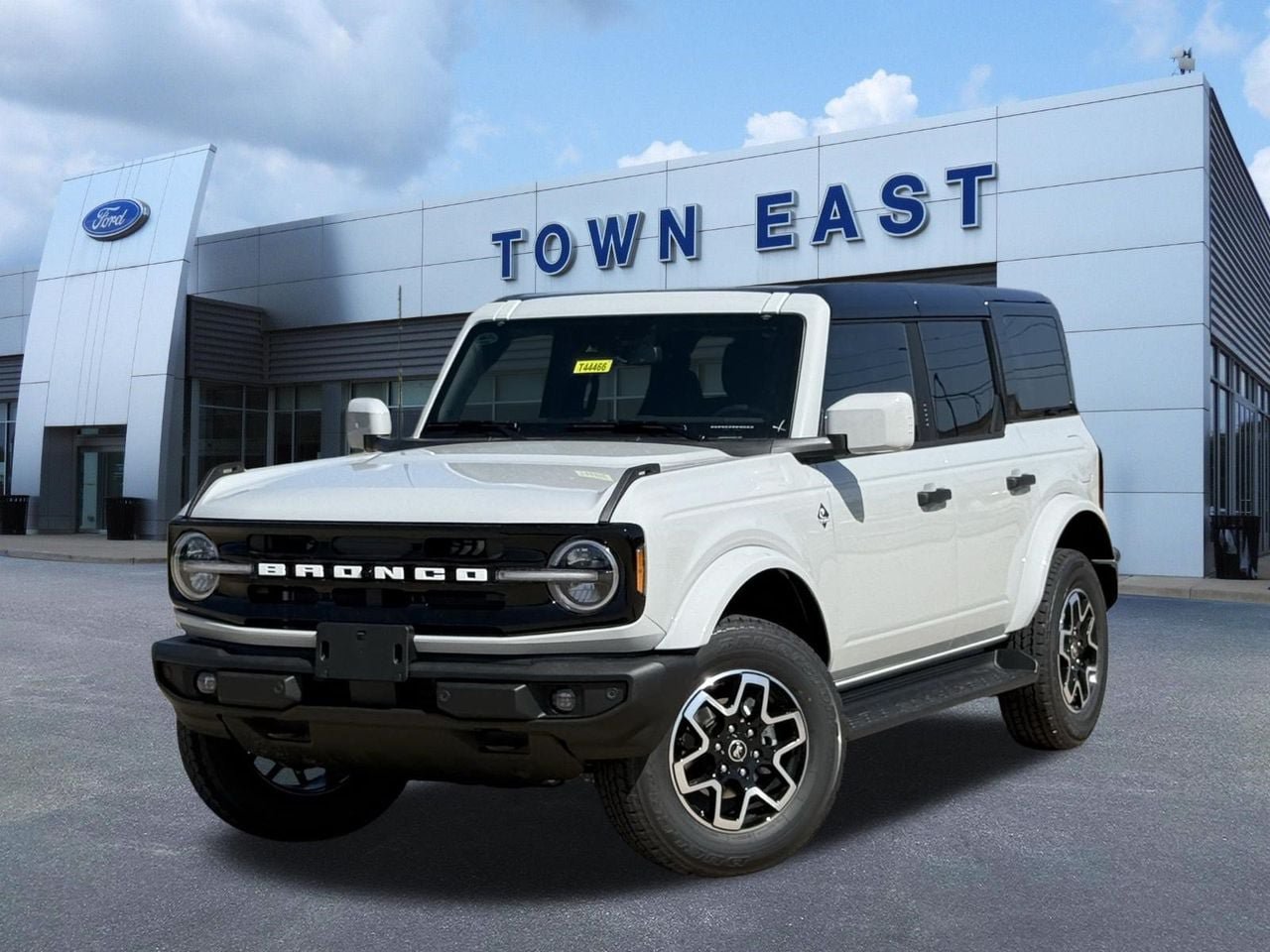 New 2026 Ford Bronco Outer Banks