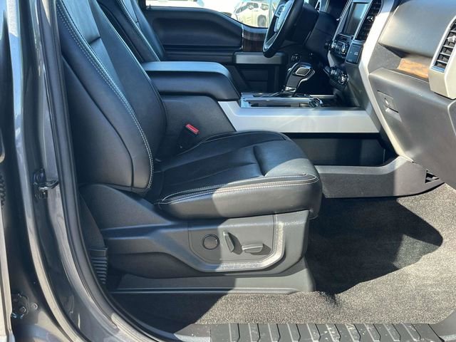 Used 2019 Ford F150 Lariat image 23