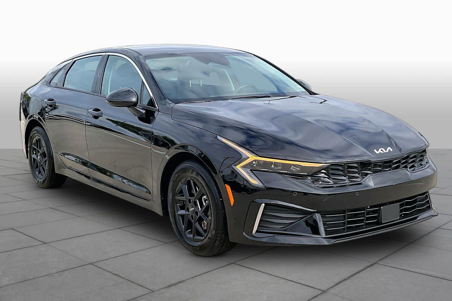 Used 2026 Kia K5 LXS FWD image 3
