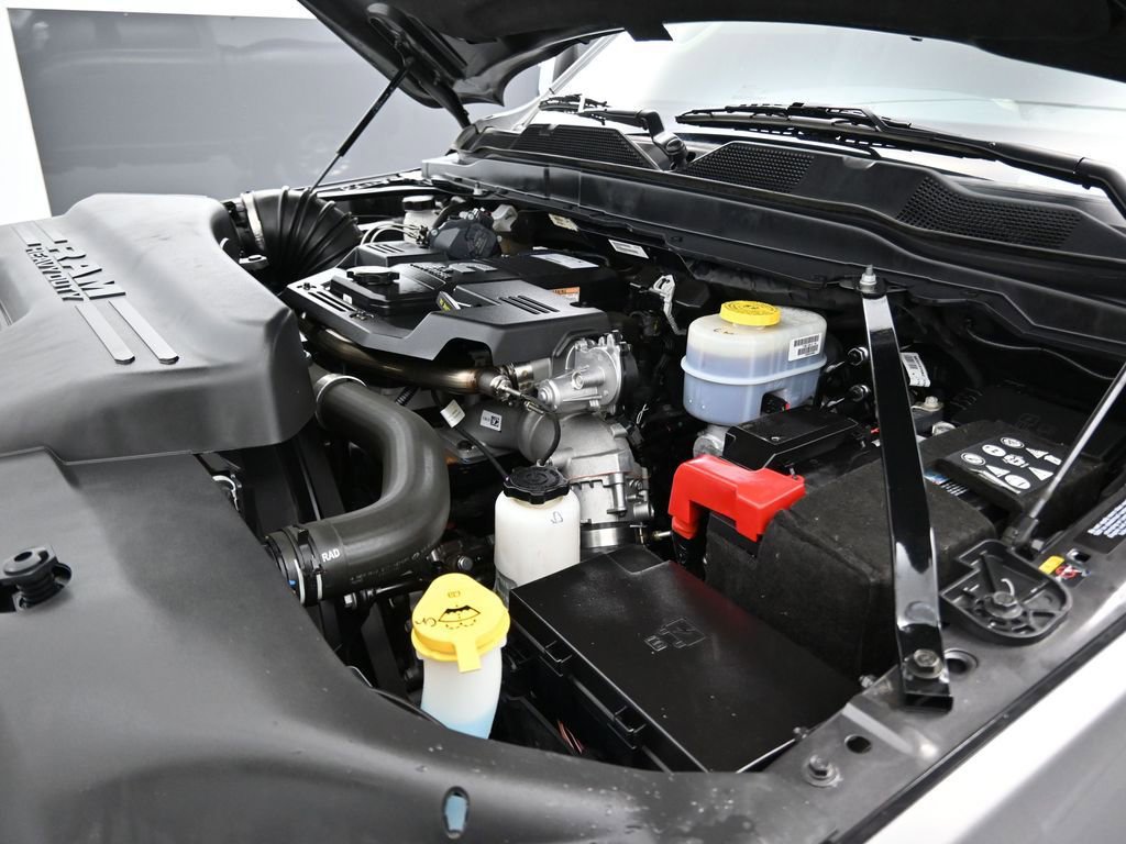 Used 2024 RAM 2500 Laramie image 13