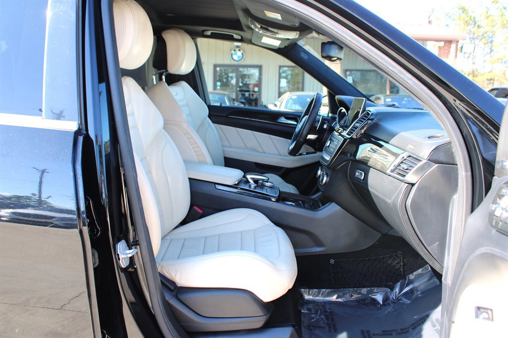 Used 2016 Mercedes-Benz GLE 63 AMG S image 19