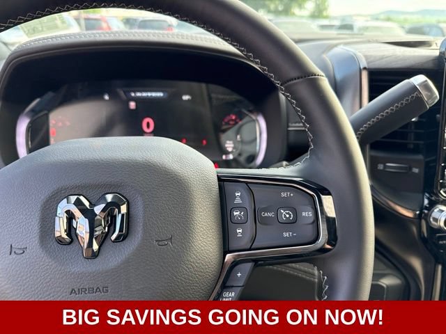 New 2026 RAM 3500 Limited AWD/4WD image 31
