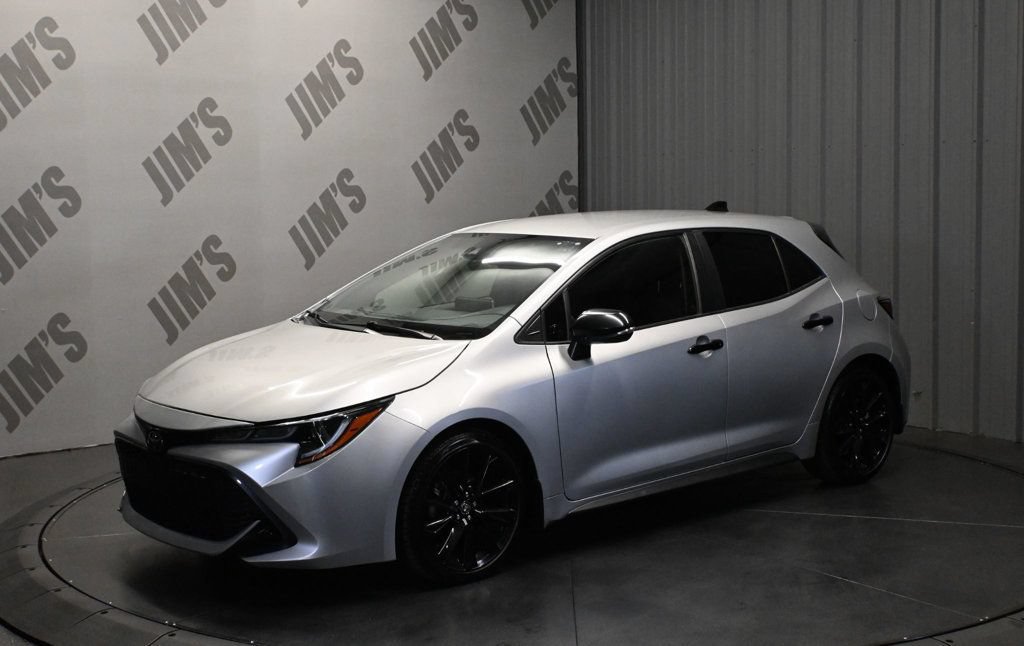 Used 2022 Toyota Corolla SE FWD image 1
