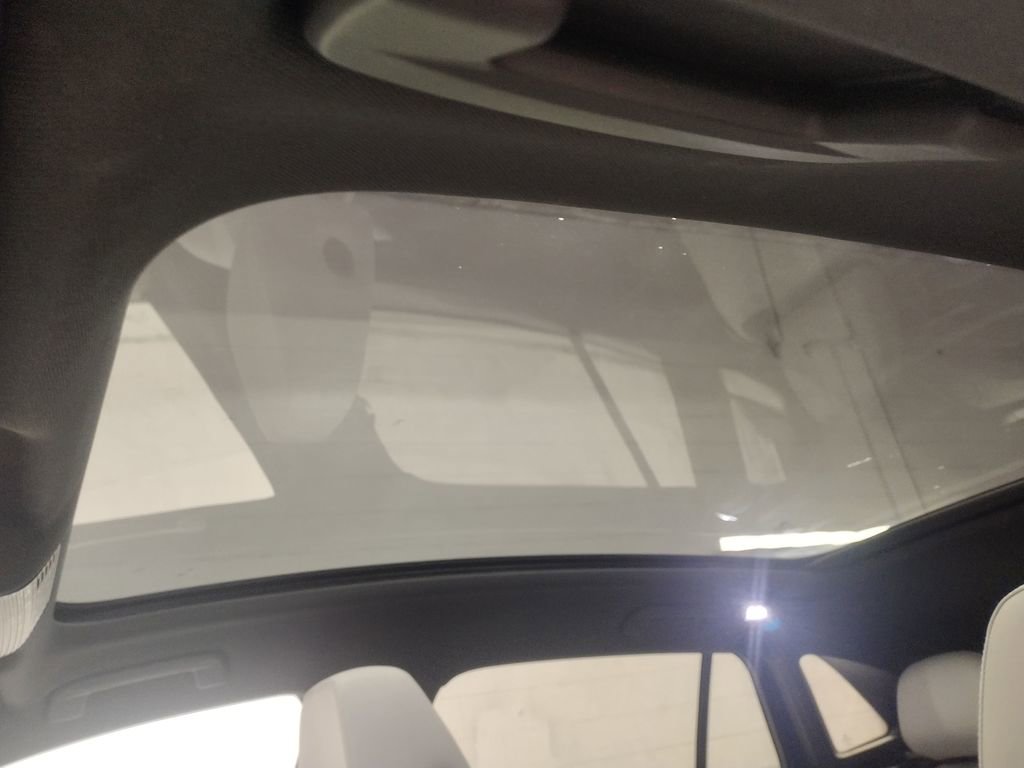 Used 2022 Volkswagen ID.4 Pro S image 22