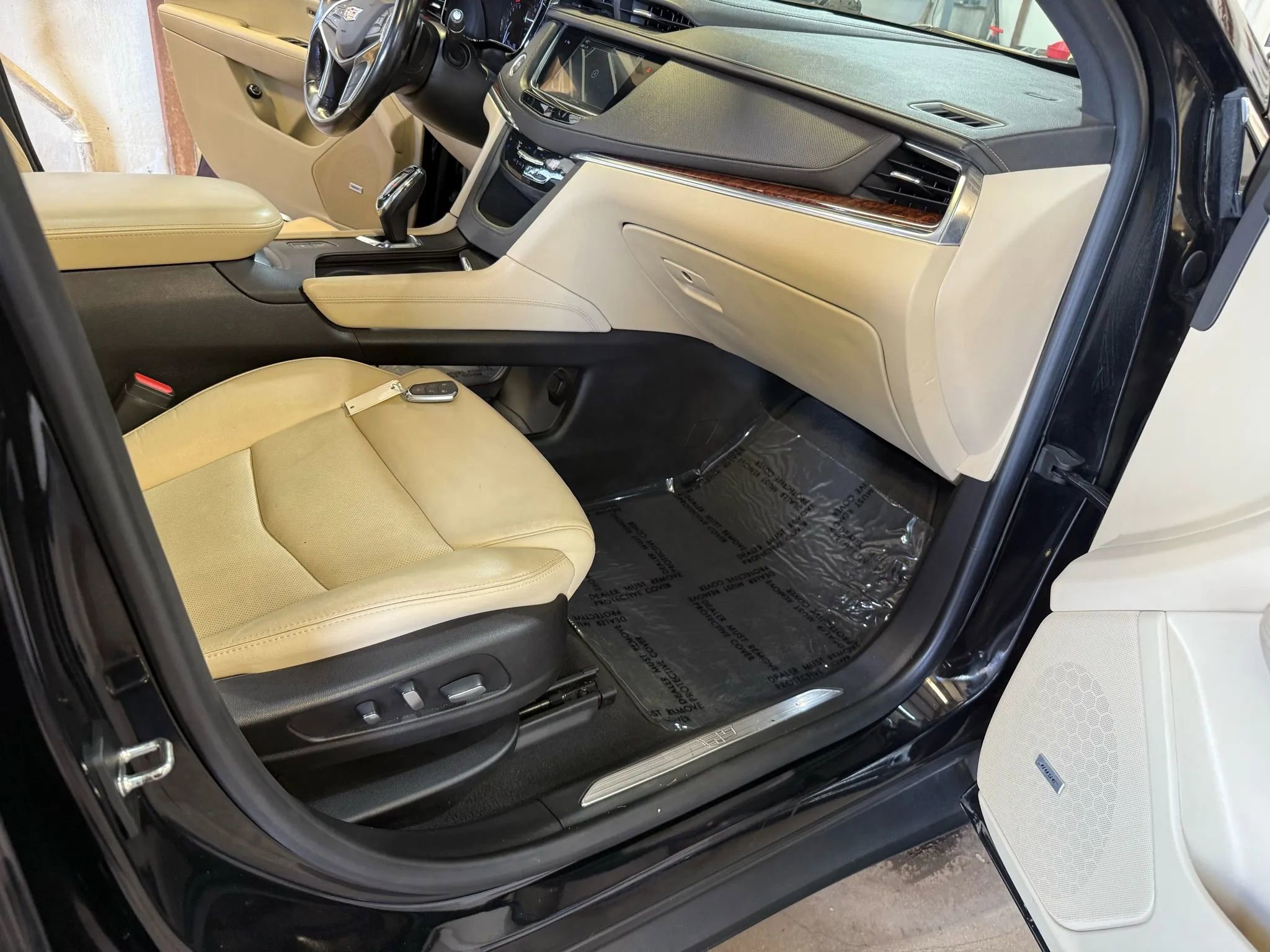 Used 2019 Cadillac XT5 Premium Luxury image 24