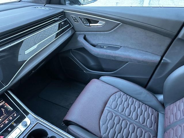 New 2026 Audi RS Q8 performance image 13