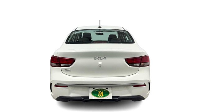 Used 2022 Kia Rio LX image 3