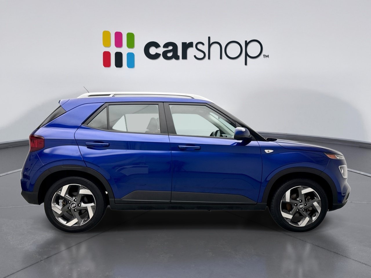 Used 2024 Hyundai Venue Limited FWD image 6