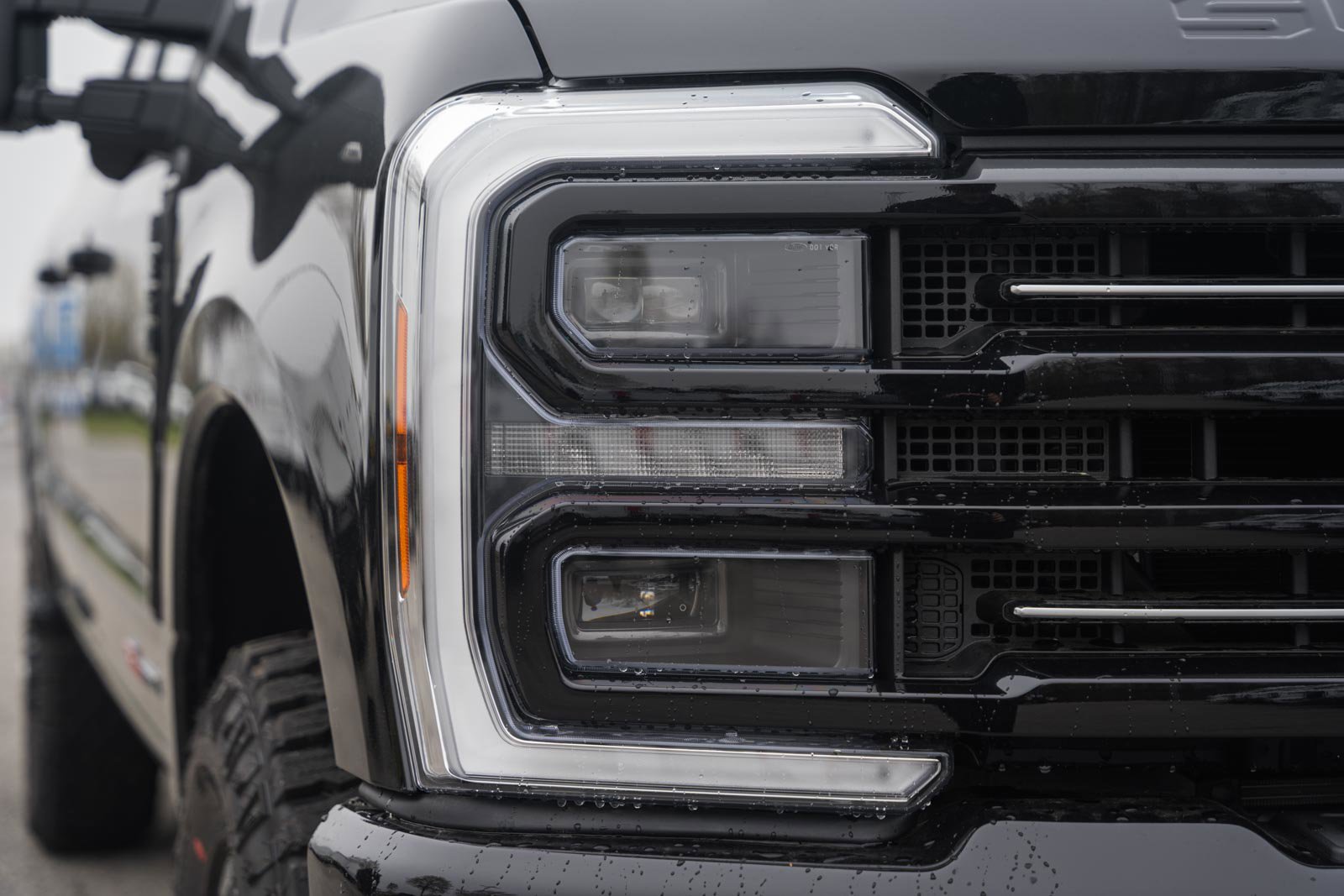 New 2026 Ford F350 Platinum image 14