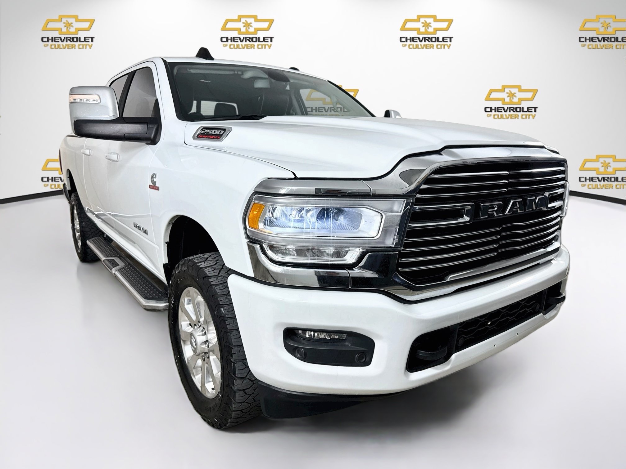 Used 2023 RAM 2500 Laramie AWD/4WD image 1