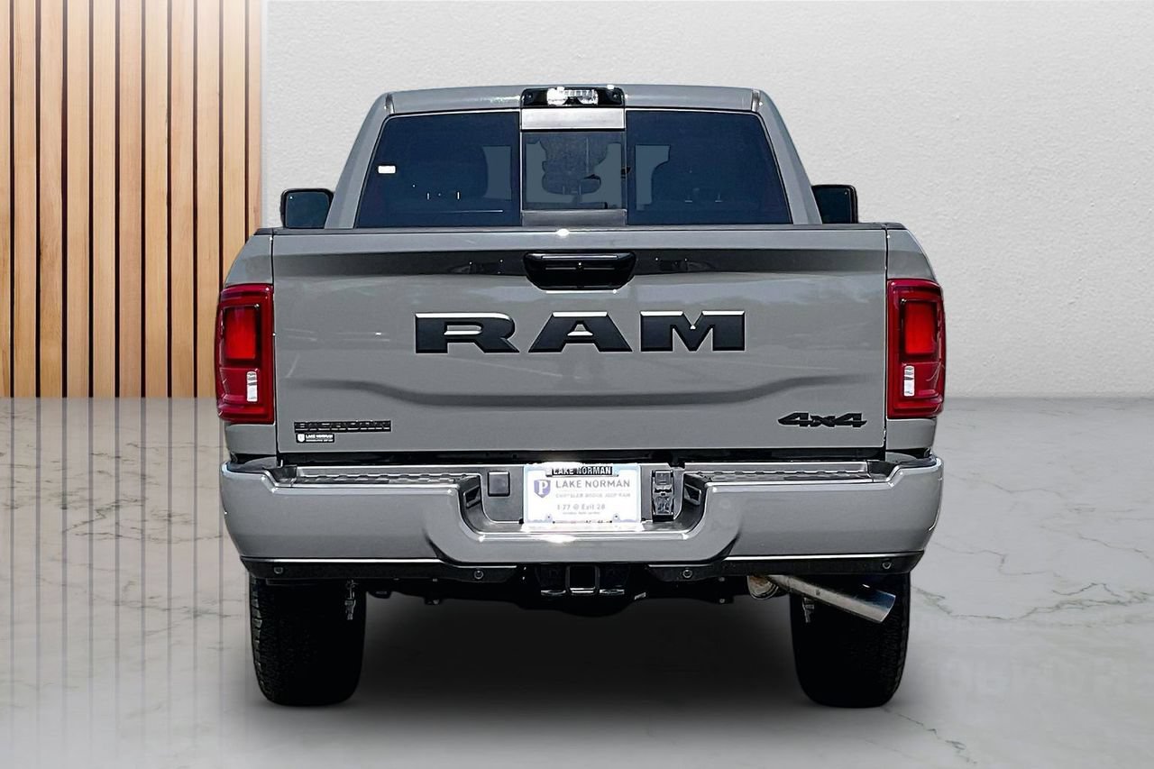 New 2026 RAM 2500 Big Horn AWD/4WD image 8