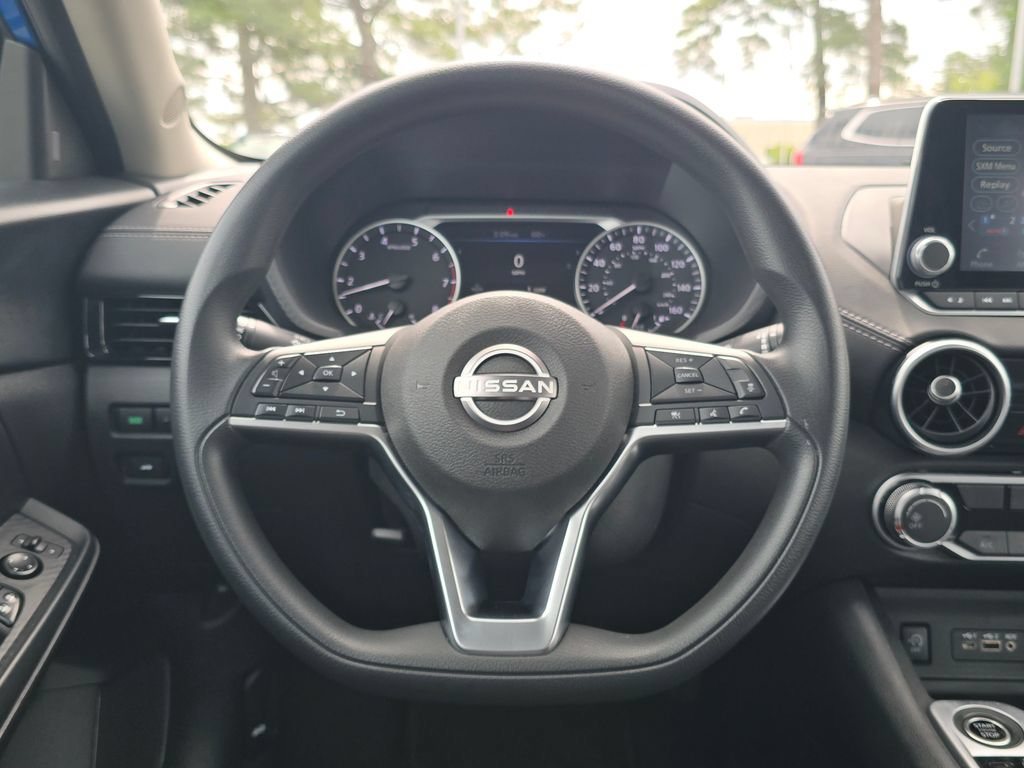 Used 2024 Nissan Sentra SV FWD image 14