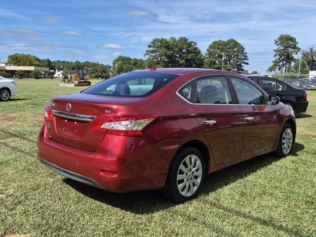 Used 2015 Nissan Sentra SV FWD image 3