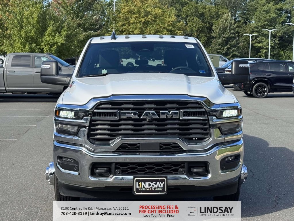 New 2026 RAM 3500 Big Horn AWD/4WD image 3