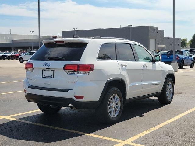 Used 2020 Jeep Grand Cherokee Laredo AWD/4WD image 4