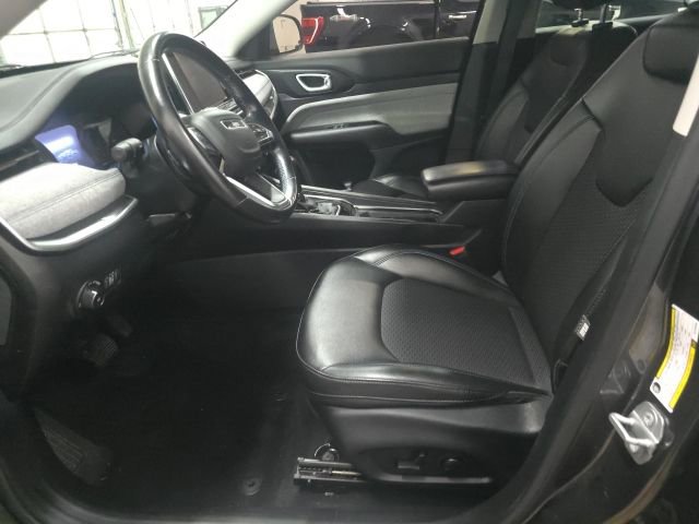 Used 2022 Jeep Compass Latitude w/ Convenience Group image 16