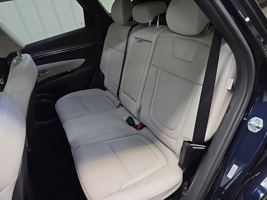 Used 2024 Hyundai Tucson Limited image 32