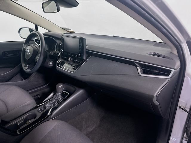 Used 2022 Toyota Corolla LE image 27