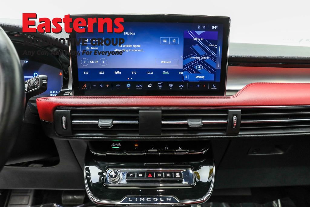 Used 2025 Lincoln Corsair Grand Touring w/ Towing Package image 12