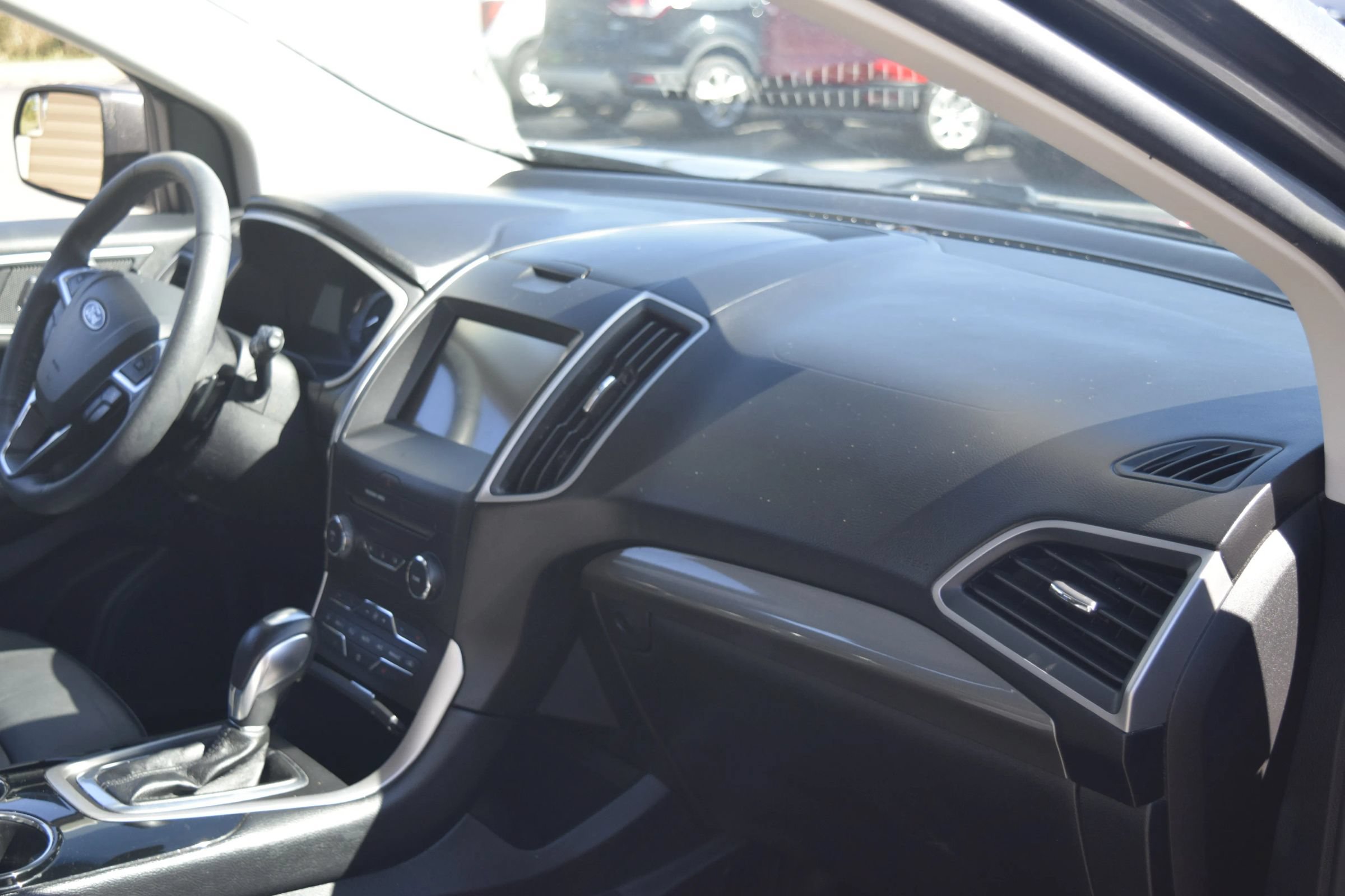 Used 2018 Ford Edge SEL w/ Equipment Group 201A AWD/4WD image 10